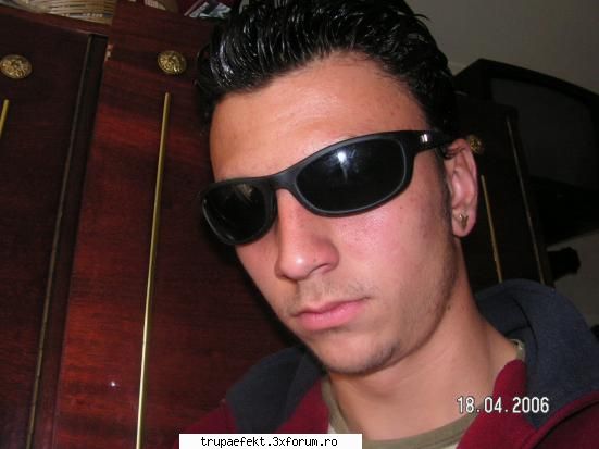 poze toata lumea... inca poza mine