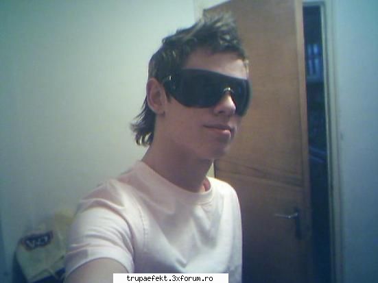 roly vreo doua sapt esti fana mea...si cum negi oricat mult ti-ai dori fie asa!!! !!!!! GiuMbuSluCarU'