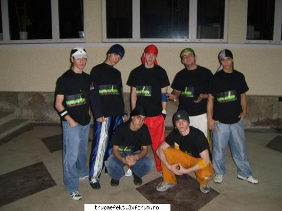 trupa dans supersonic bushteni