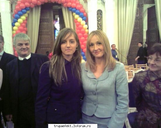 ita roly... poze pune.... dak pui poza mea preferata tot degeaba... (aia mana sus cealalta subrat