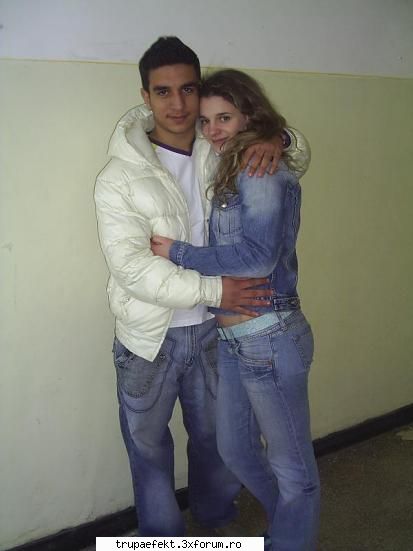 jay_jay alias roly stai mey linistit einfiripa nimik noi...avem prieteni comuni atata totpupz