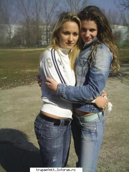 poze toata lumea... hellopoate era dor mn...am mai trecut mai las nijte poze mn:p:p ma'ti mai vazut