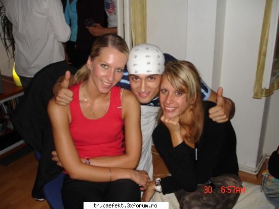 cosmin sanzi ubita stai linistita rog apropo intradevar era masina lui alex ...fosta balerineee