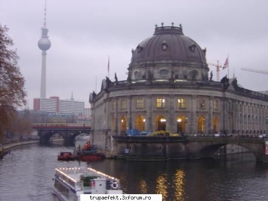 poze toata lumea... berlin
