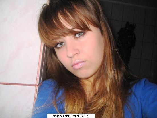 poze toata lumea... kolega lupta din greu ajunga hai kole ,...ink putin..