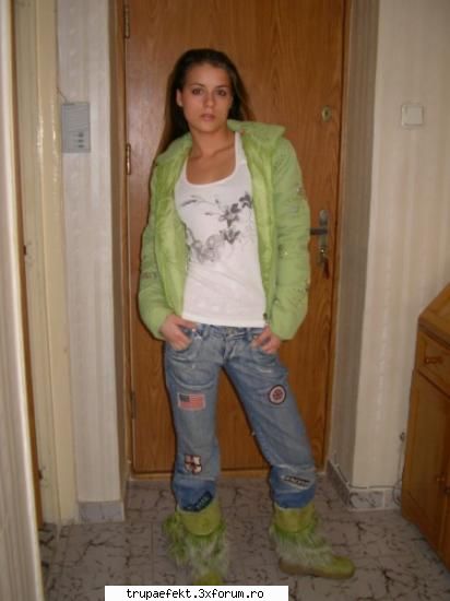 hot ice cole..nu vrei faci numekiss baieti