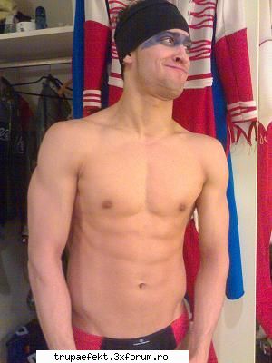 cosmin sal cosmine! mai faci coco?