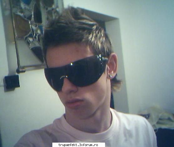 roly marfa poza...dar uite una mai fitza GiuMbuSluCarU'