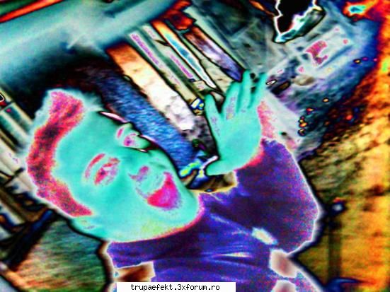 Andrey_MysteRyo - vazut de extraterestri - Elevii de la Cursurile de breakdance ale trupei EFEKT