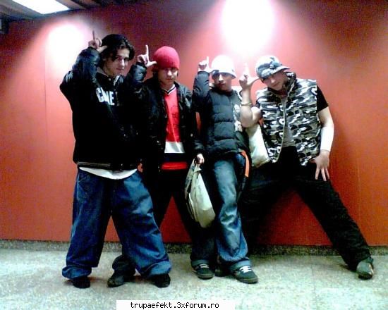Connection Crew ! ! ! - Shi inca una :) - Trupe Prietene