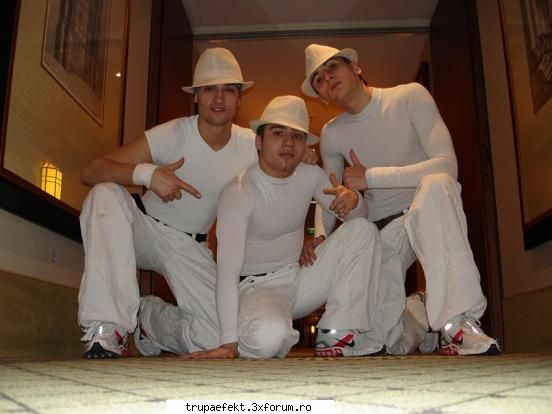 Poze cu toata lumea... - salutare.maritim hotel.gala 2006 - Poze