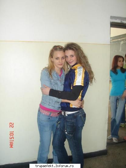 Poze cu toata lumea... - me&sorela mea:*:*:*:* - Poze