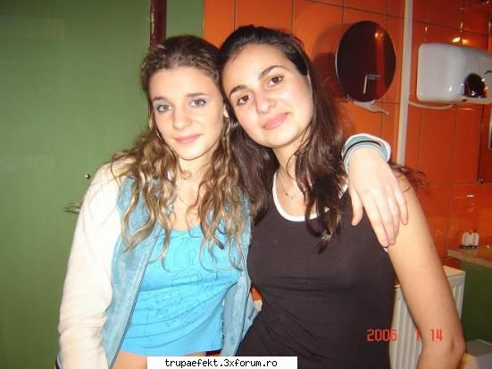 Poze cu toata lumea... - sh...ink vreo 2 poze sh va las yo&delia - Poze