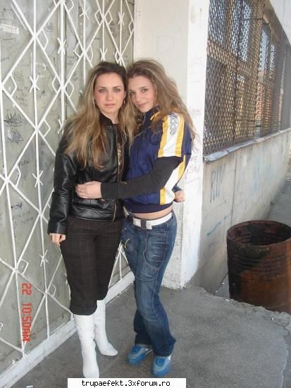 RolY - pey doar e un vip stelik:P:P:P sa nu dai d epoza - Componentii trupei EFEKT