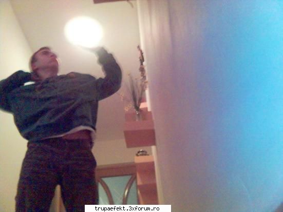 Stef_gangsta_of_love - hahahahaha am glumit - Elevii de la Cursurile de breakdance ale trupei EFEKT