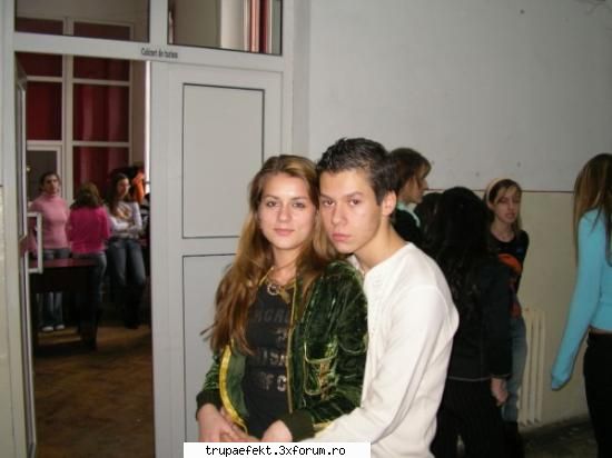 Stef_gangsta_of_love - eu am cele mai multe poze k - Elevii de la Cursurile de breakdance ale trupei EFEKT