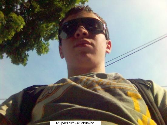 jay_jay alias george_sexyeyelash :P - jayjay - Elevii de la Cursurile de breakdance ale trupei EFEKT