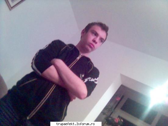 jay_jay alias george_sexyeyelash :P - O sa iti aduk o - Elevii de la Cursurile de breakdance ale trupei EFEKT